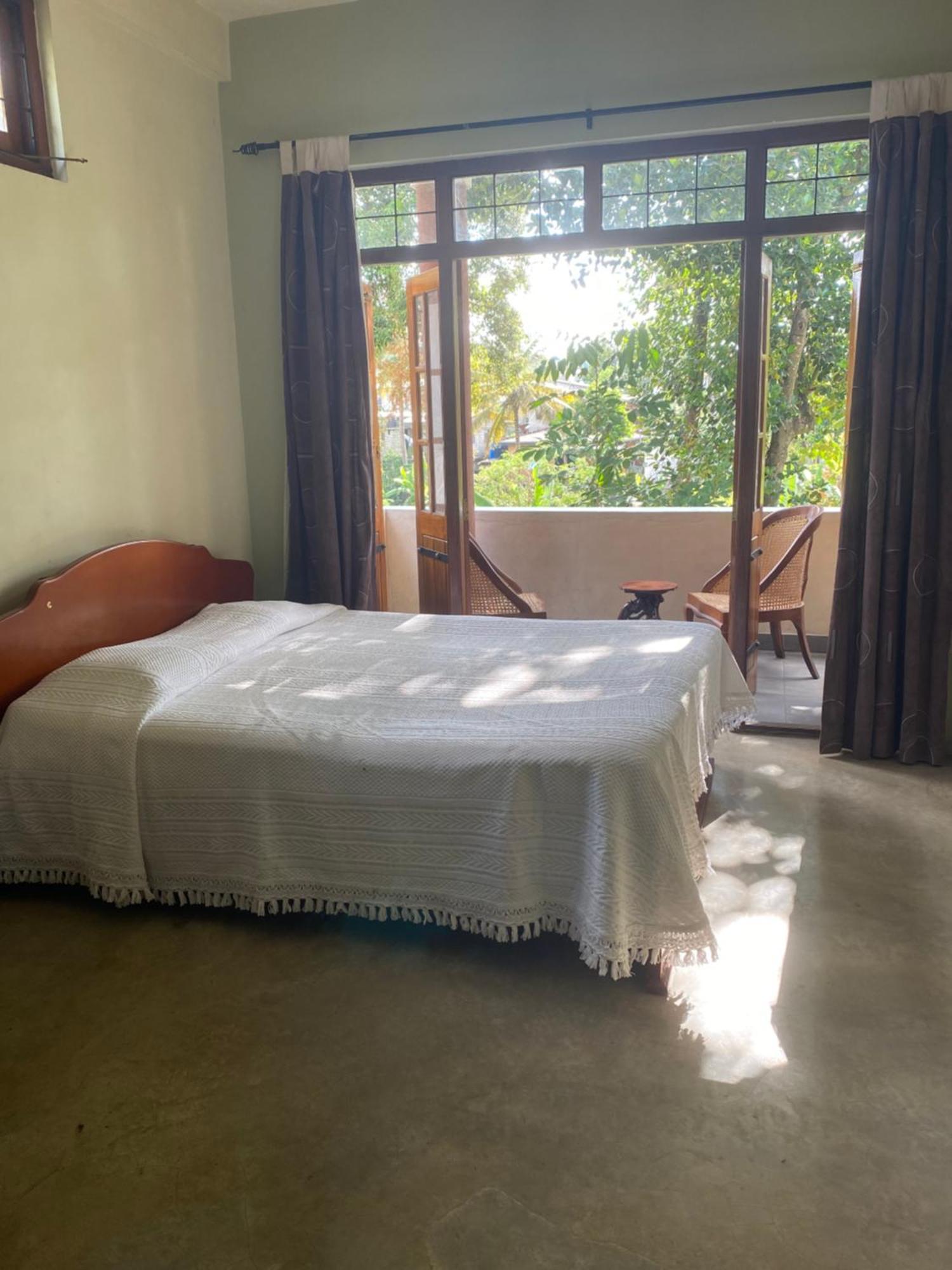 Cup Of Tea & Clear Skies Kandy Exterior foto